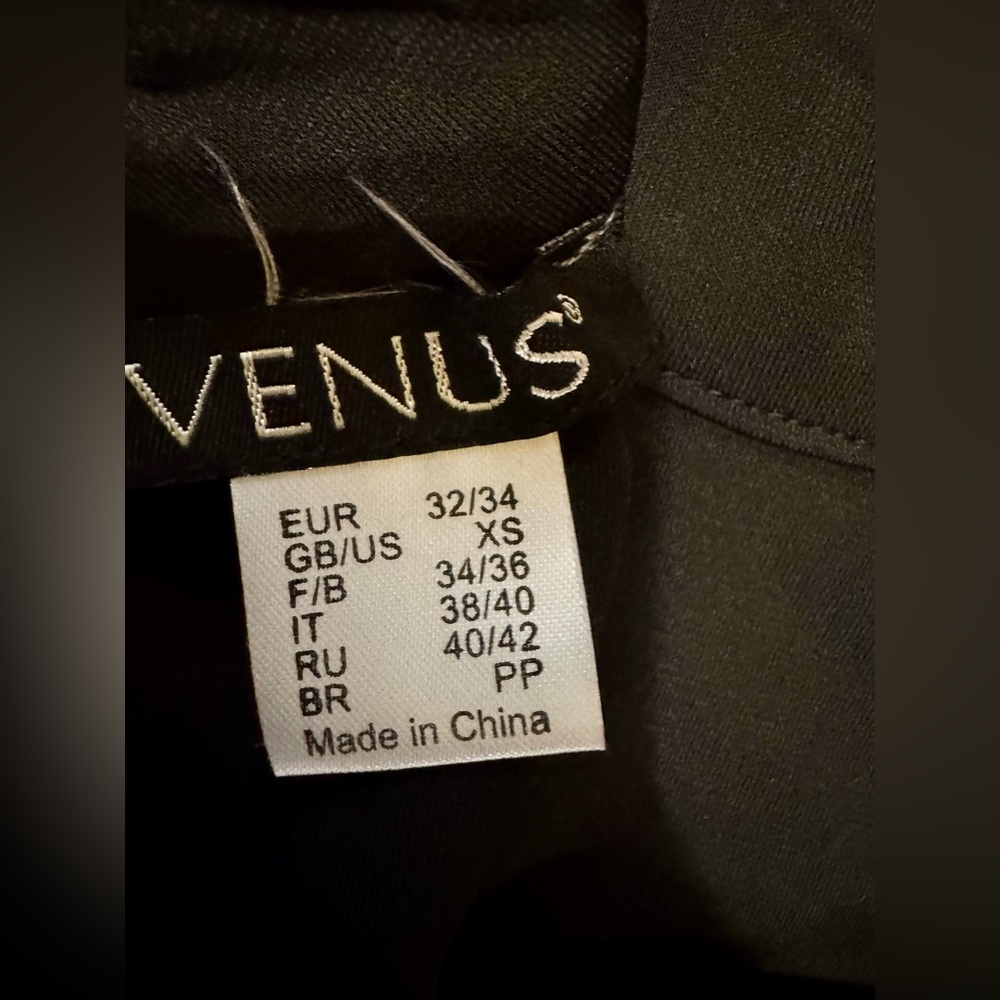 Venus Hi-Low Maxi Dress in black, size XS - Picture 4 of 6